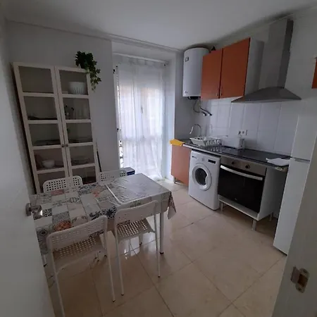 Piso En Castrillon A 1.5 Km De La Playa De Salinas Апартаменты Пьедрас Бланкас